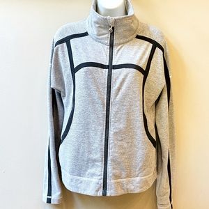 Lululemon Striped Define Jacket Women’s Size 6 Gray with Black stripes.